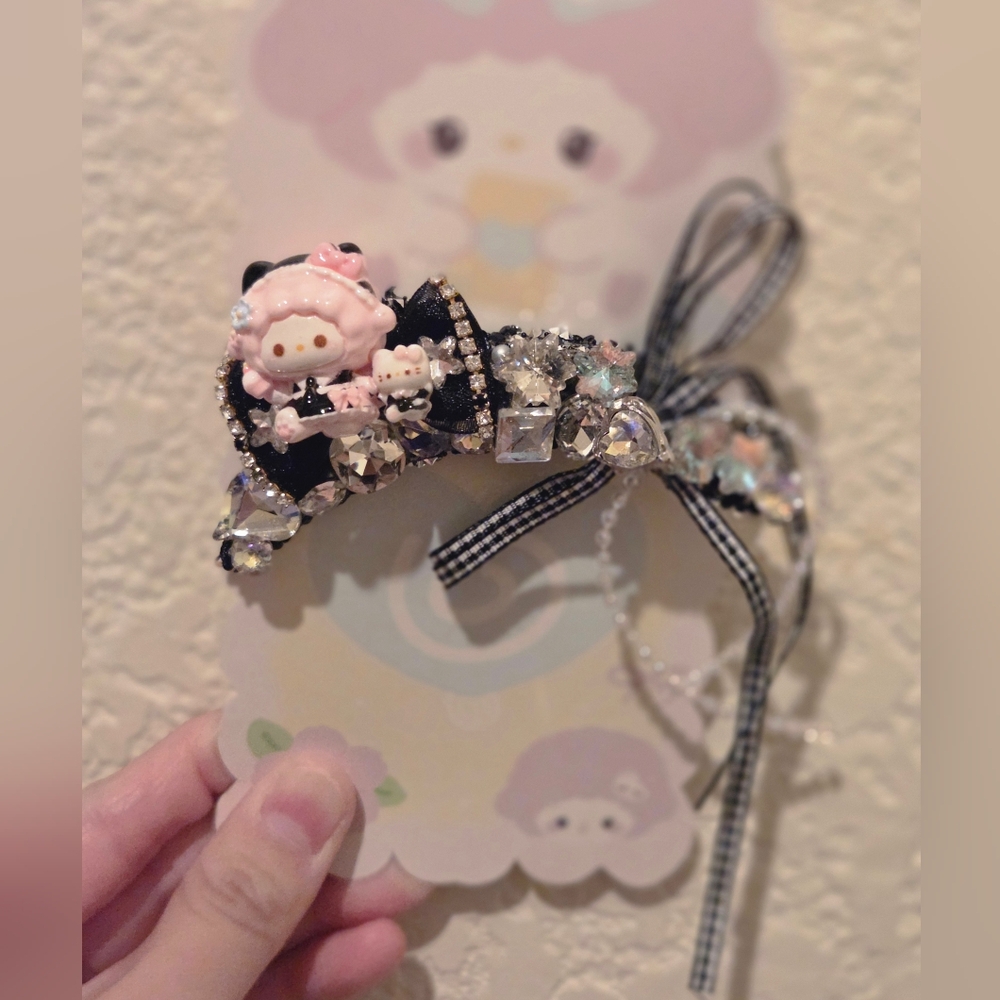 Crescent Moon Rhinestones Hair Clip